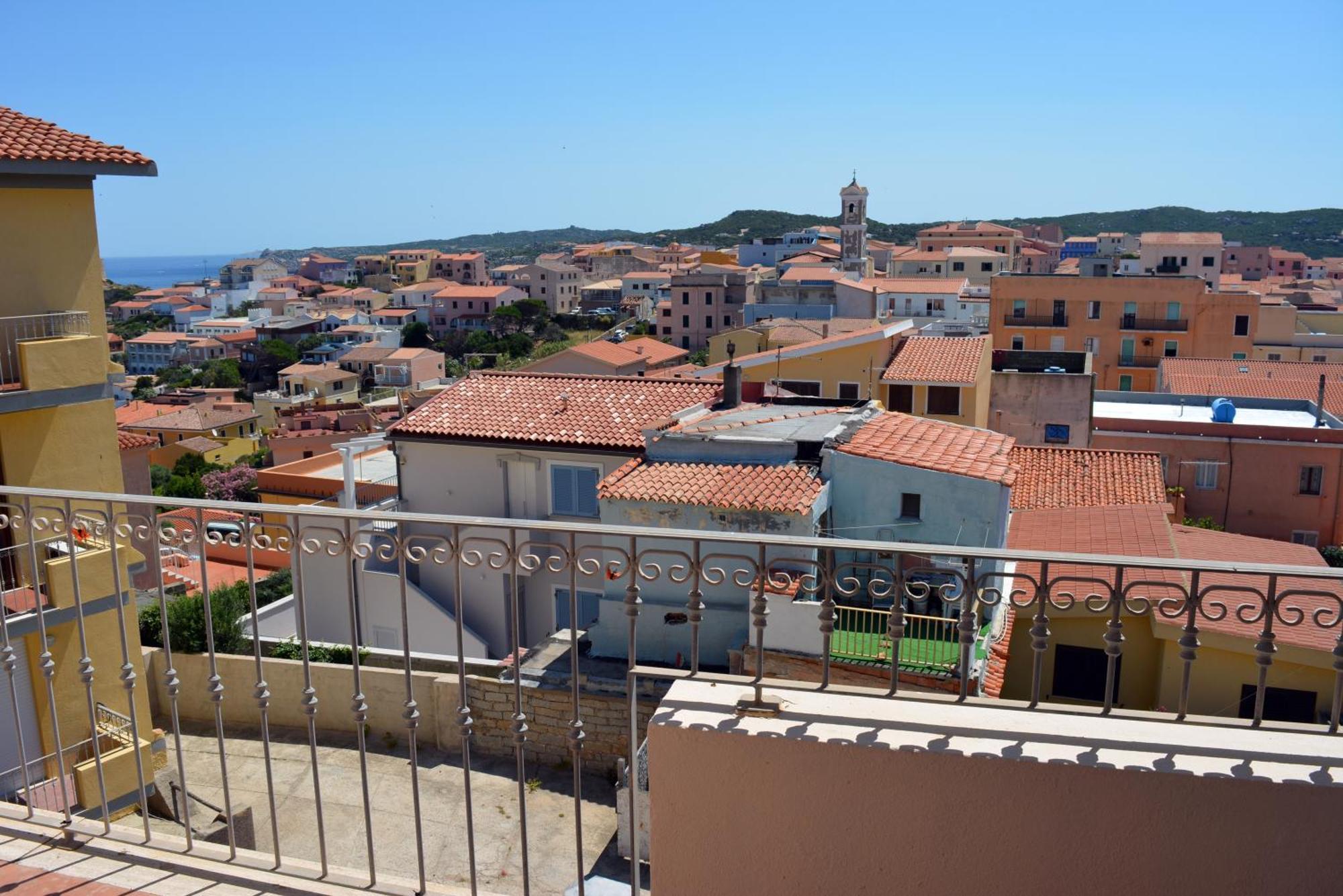 Апарт отель La Contessa Pool & Sea View Санта-Тереза-Галлура Экстерьер фото